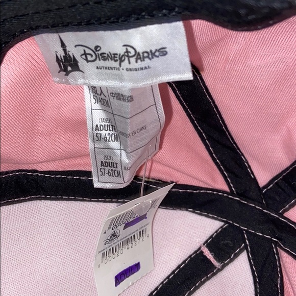 NWT DISNEY Minnie Mouse ball cap or hat w/… - Picture 6 of 6
